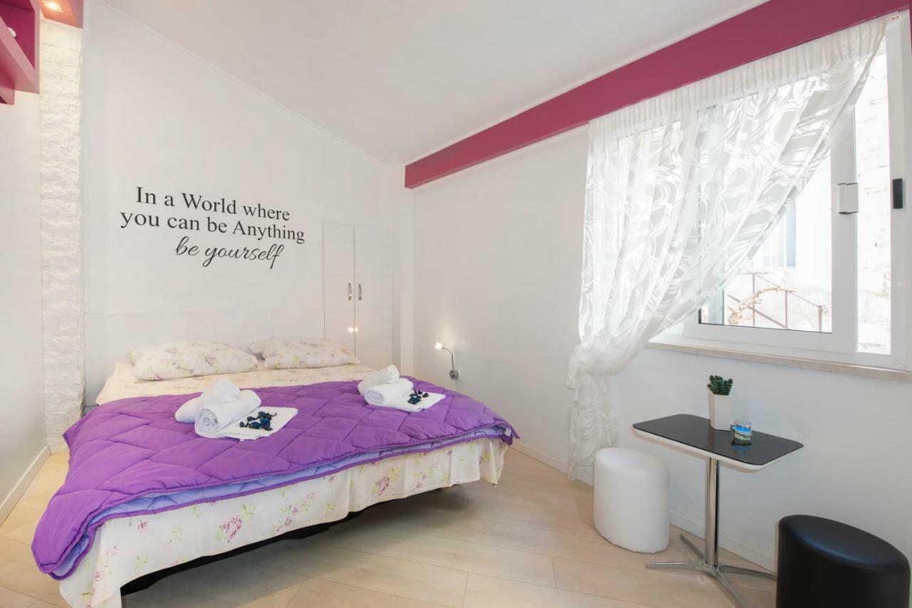 Cute Little Apartment In The Old Town Split Ngoại thất bức ảnh